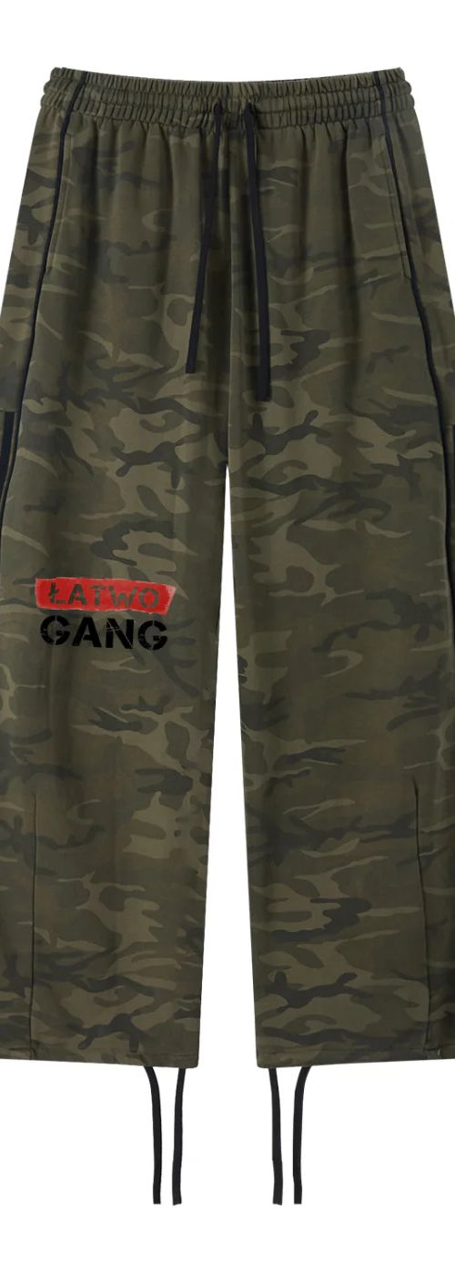 ŁATWOGANG drop 18 — Spodnie dresowe Camo Wide Leg - ŁATWOGANG™