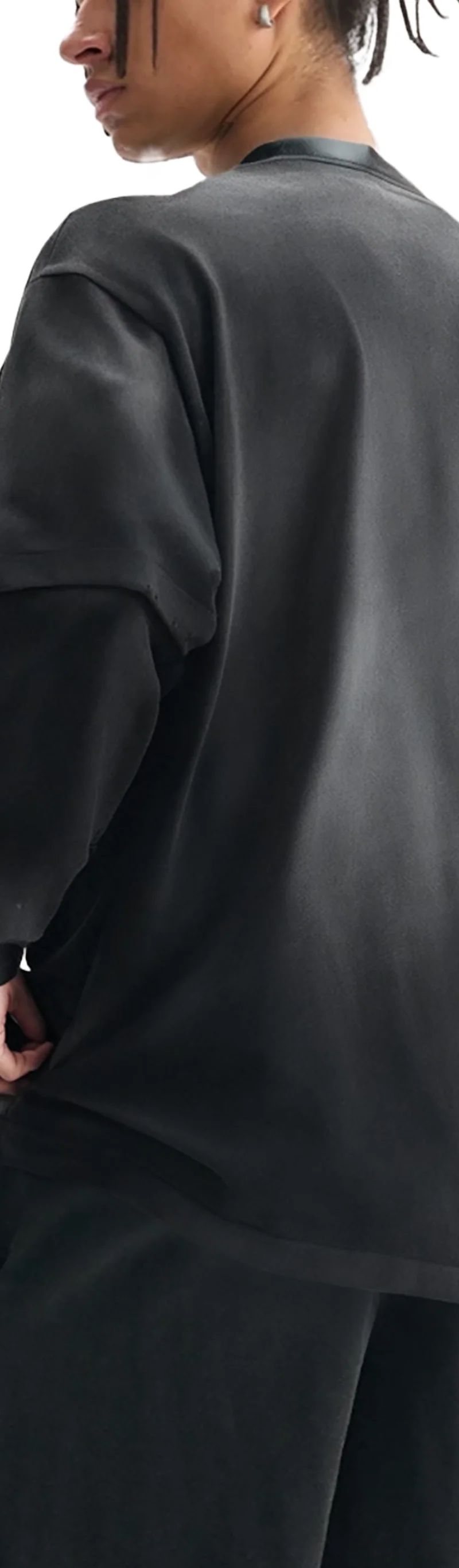 ŁATWOGANG drop 41 — T-shirt Sunfade Hand-Frayed Faux Two-Piece - ŁATWOGANG™ — widok 7 (7/12)