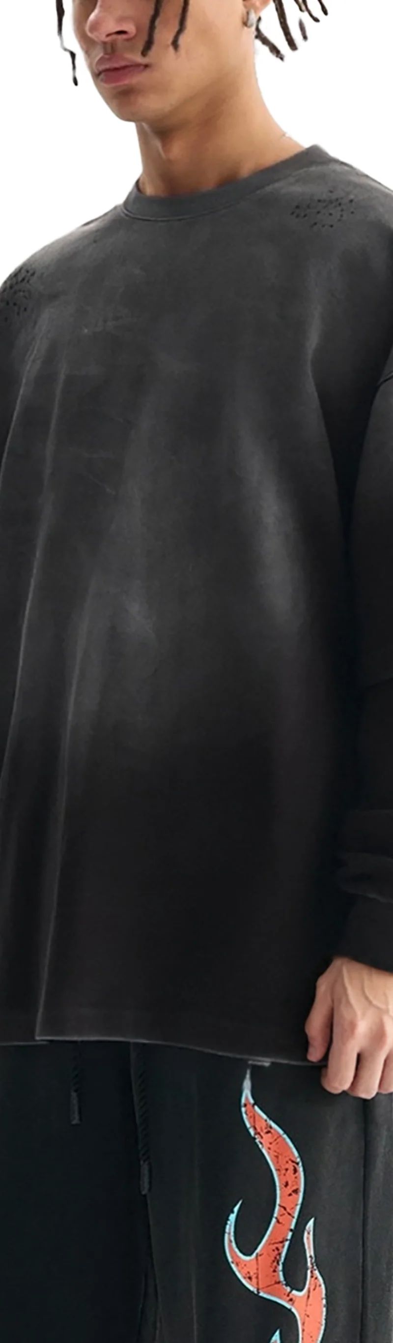 ŁATWOGANG drop 41 — T-shirt Sunfade Hand-Frayed Faux Two-Piece - ŁATWOGANG™ — szczegół (5/12)