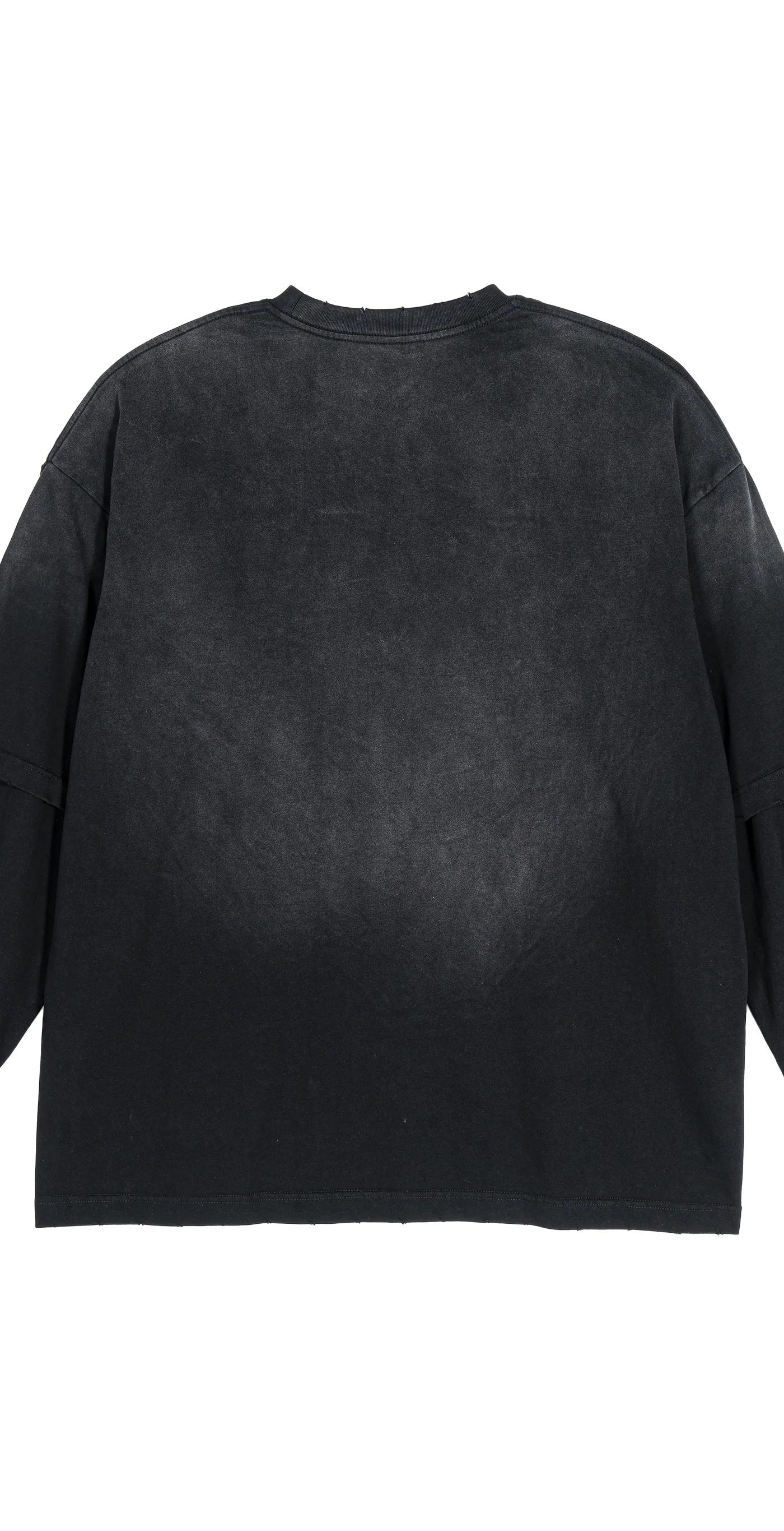 ŁATWOGANG drop 41 — T-shirt Sunfade Hand-Frayed Faux Two-Piece - ŁATWOGANG™ — detal (3/12)