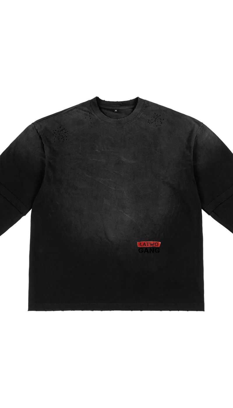 ŁATWOGANG drop 41 — T-shirt Sunfade Hand-Frayed Faux Two-Piece - ŁATWOGANG™ — przód (1/12)